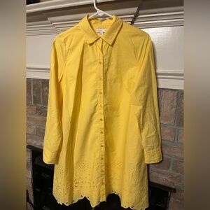 Crown & Ivy Sunny Yellow Collared dress size small never worn
